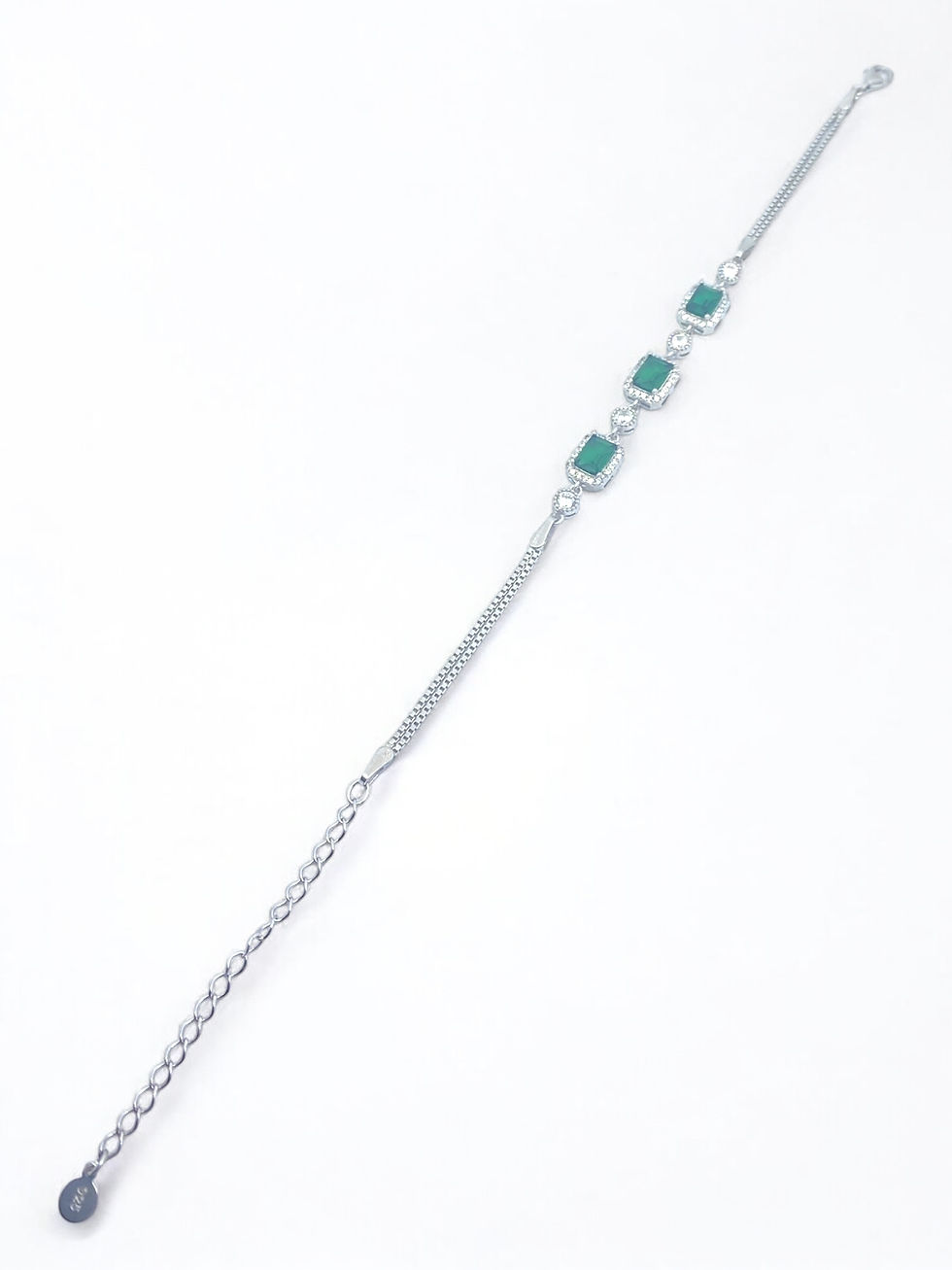 Küçük resim: Zümrüt Baget Kadın Bilekliği 925 ayar gümüş 18 ayar beyaz altın kaplama