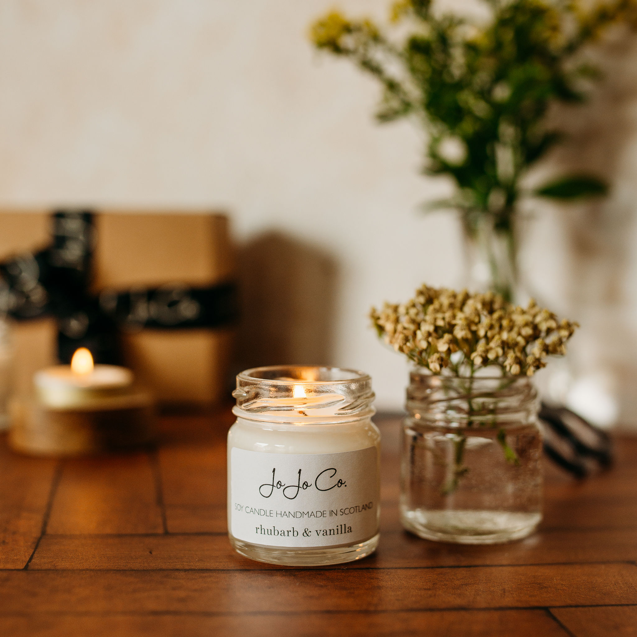 Rhubarb & Vanilla - 20 Hour Candle