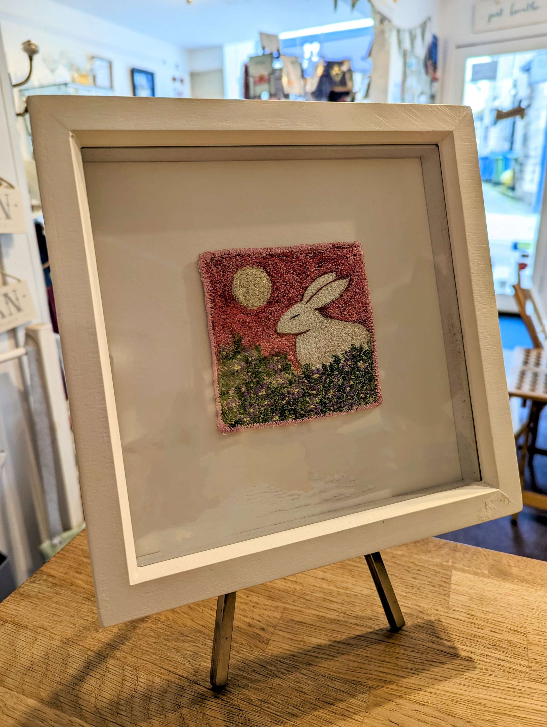 Embroidered Hare - Pink