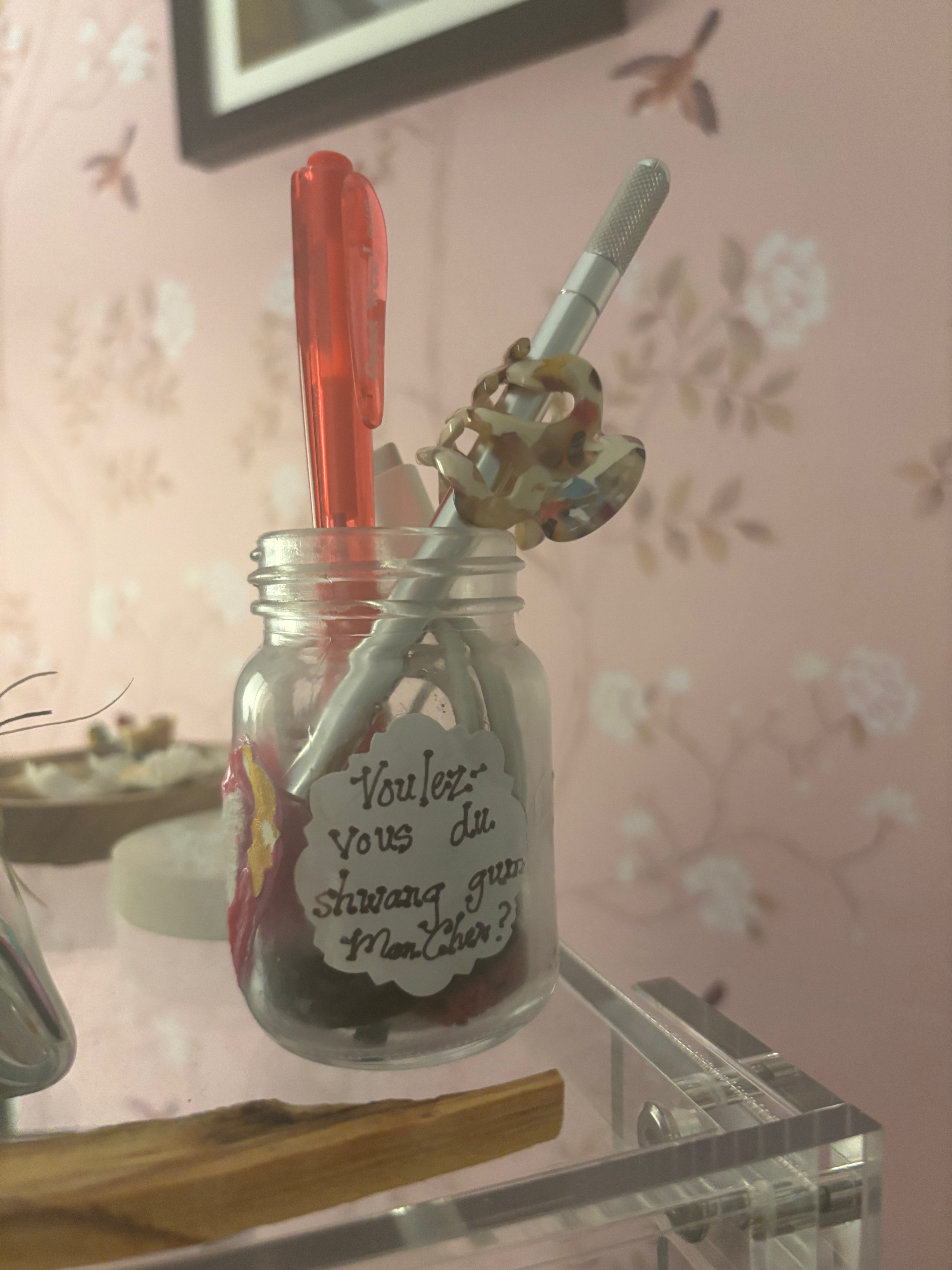 Du Shwang Gum Flower Sculpture