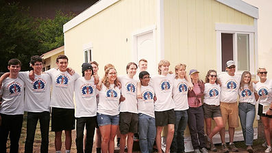 Margarita with rohrers and students_edit