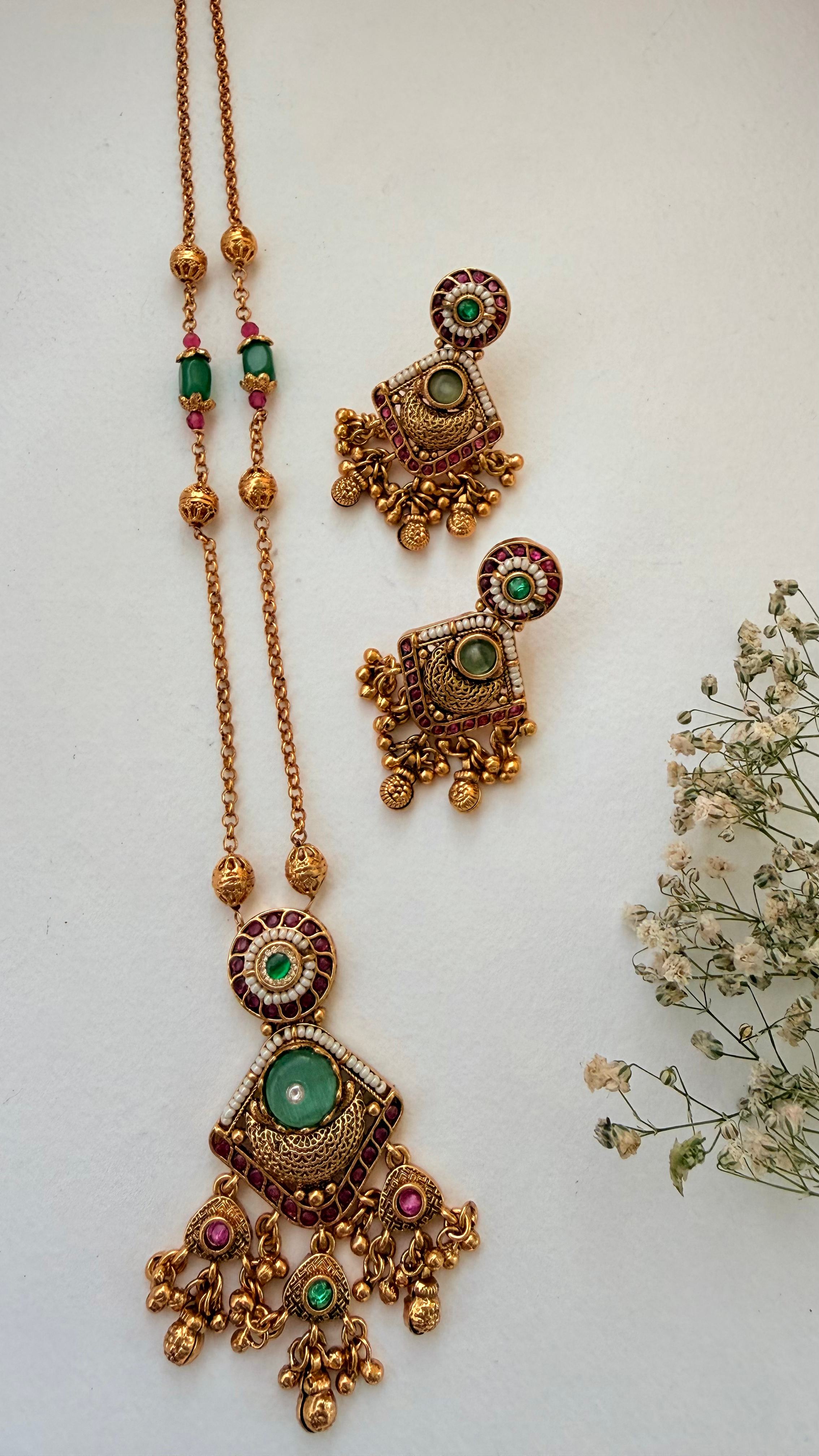 Sharmika necklace set