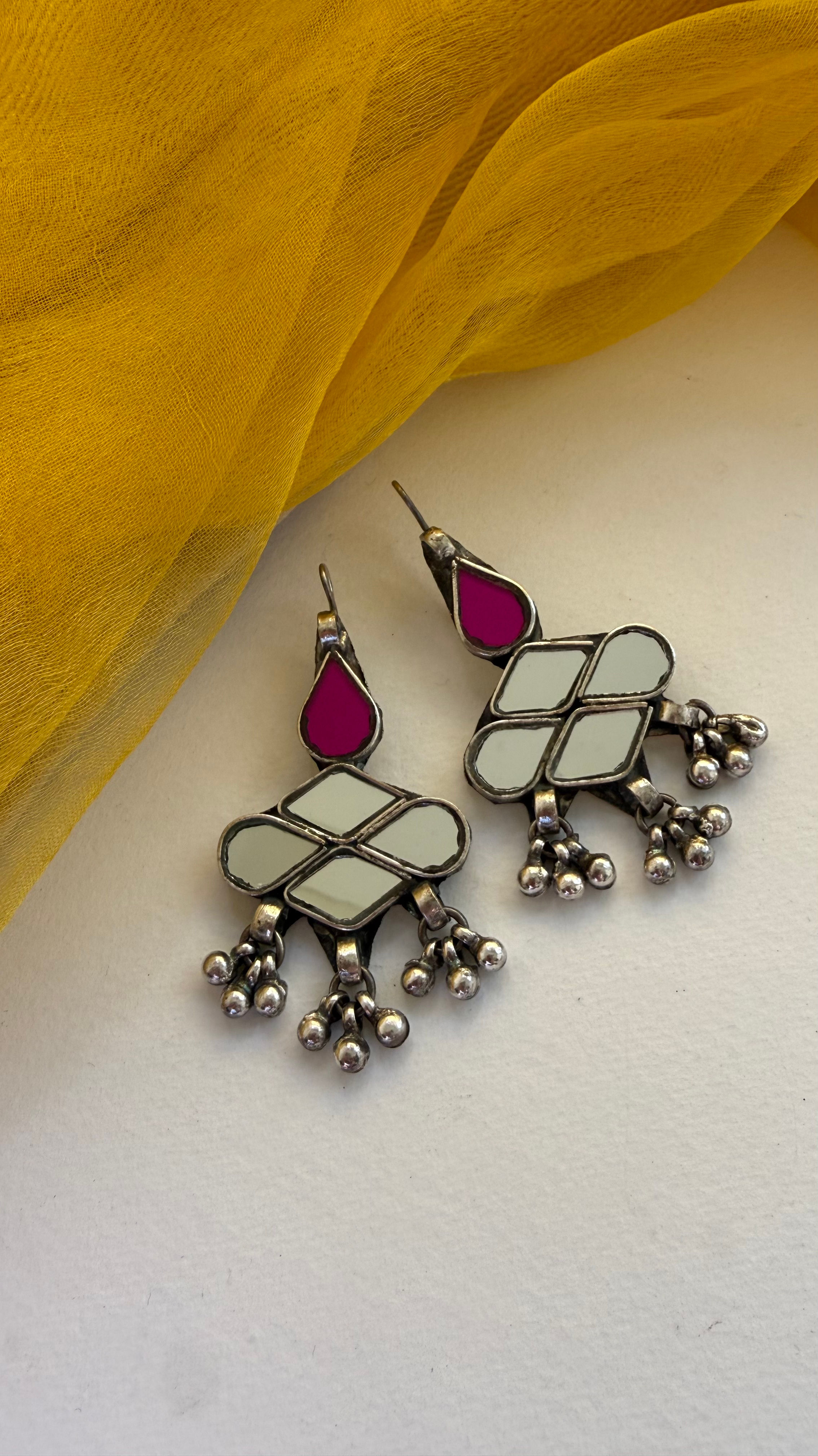 Nazni glass earrings