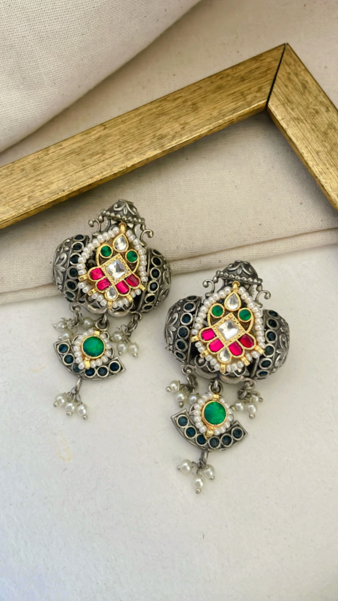 Geet earrings 