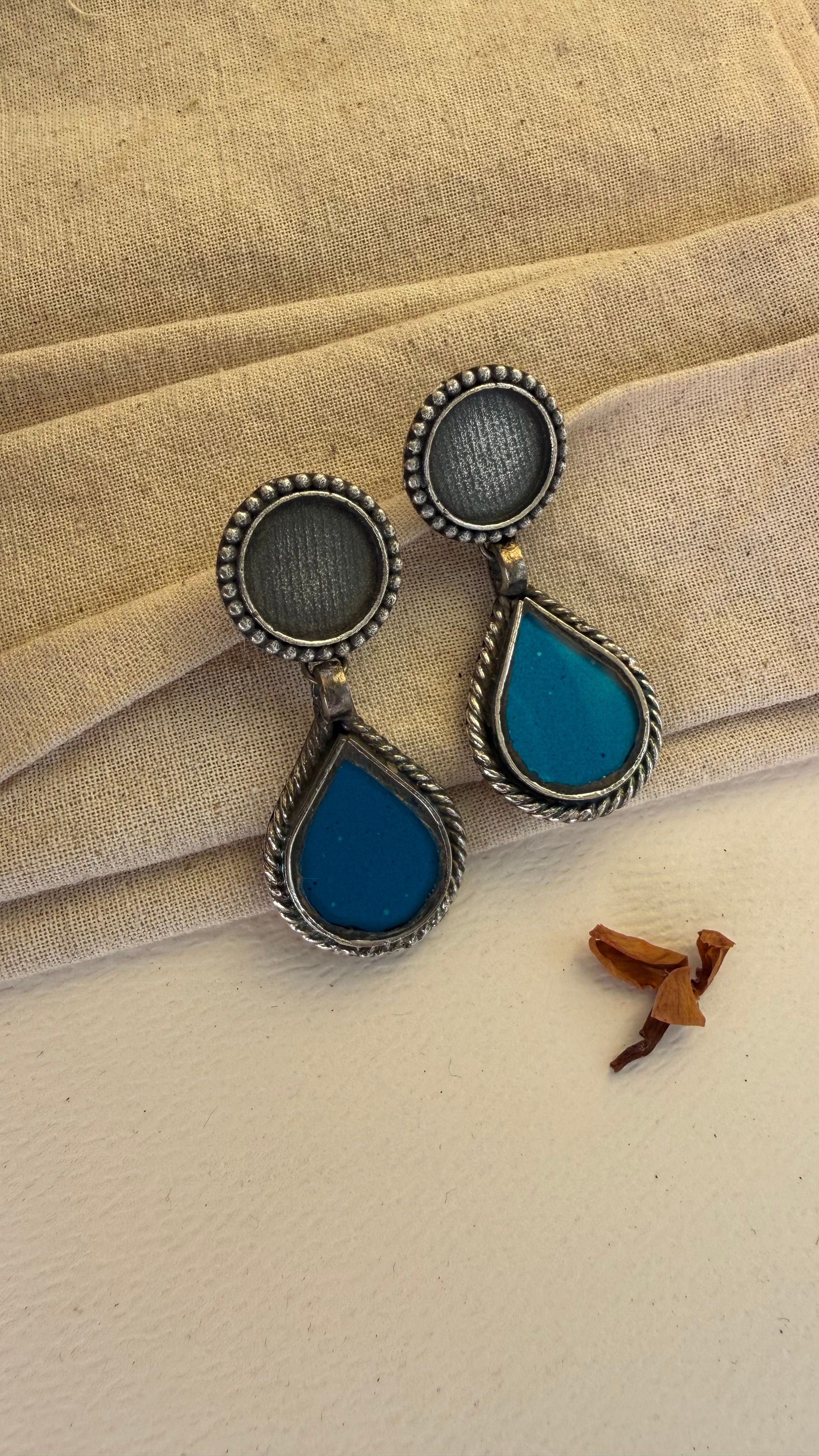 Ani glass earrings