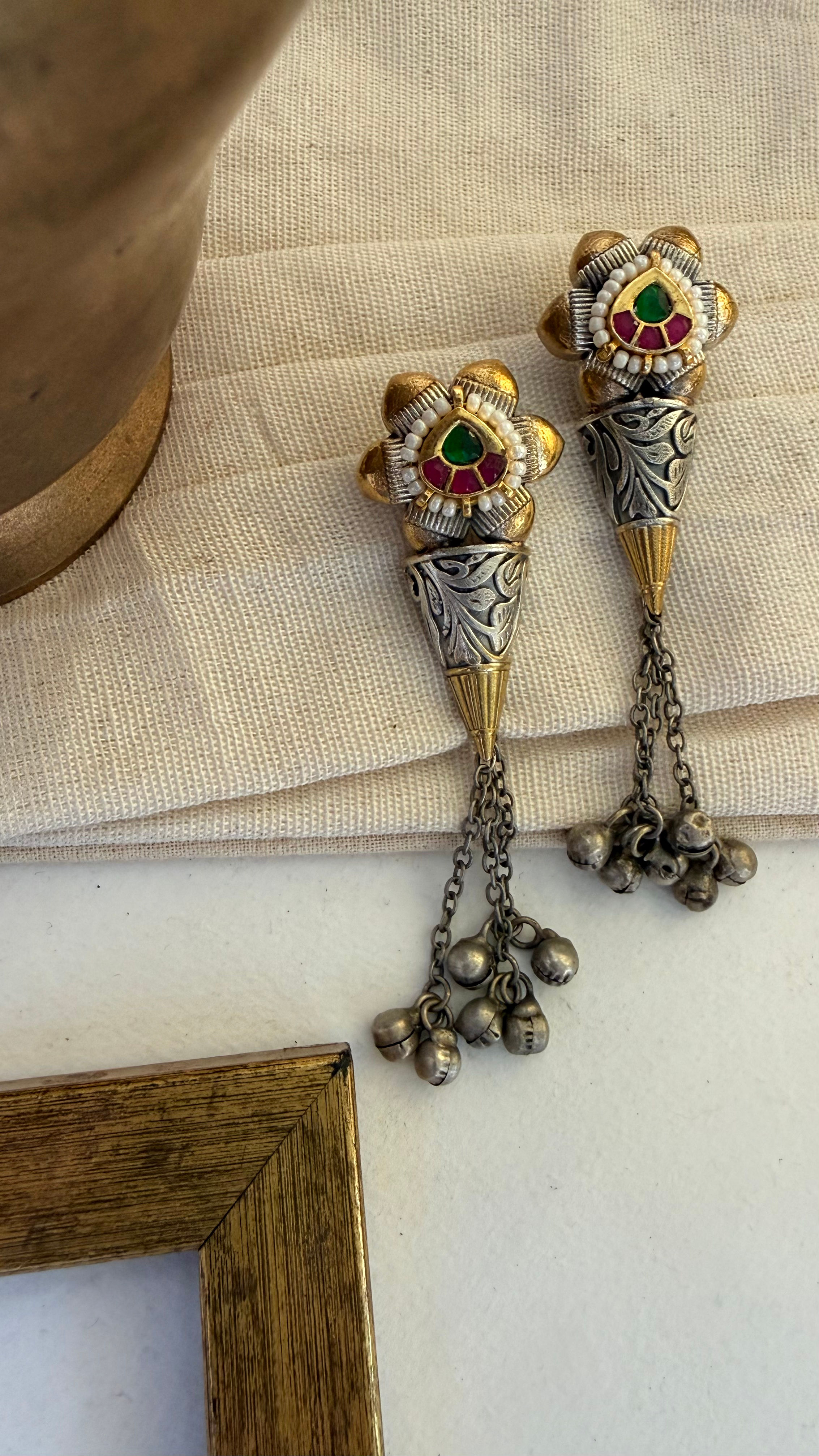 Paaritha kundan earrings