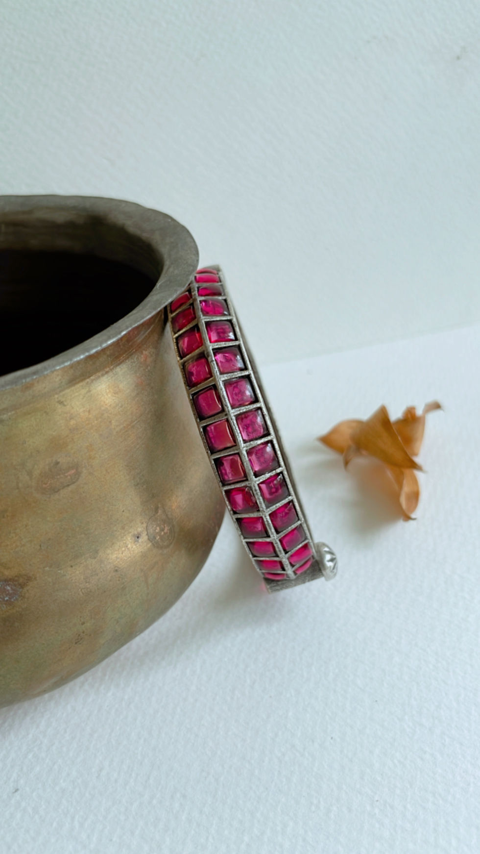 Thumbnail: Shilpa bangle