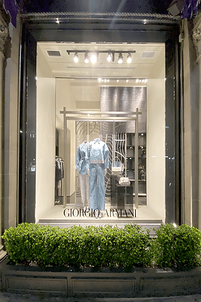 Giorgio-Armani-Beverly-9.gif