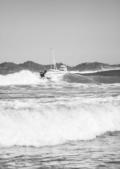 professional surfer photo 