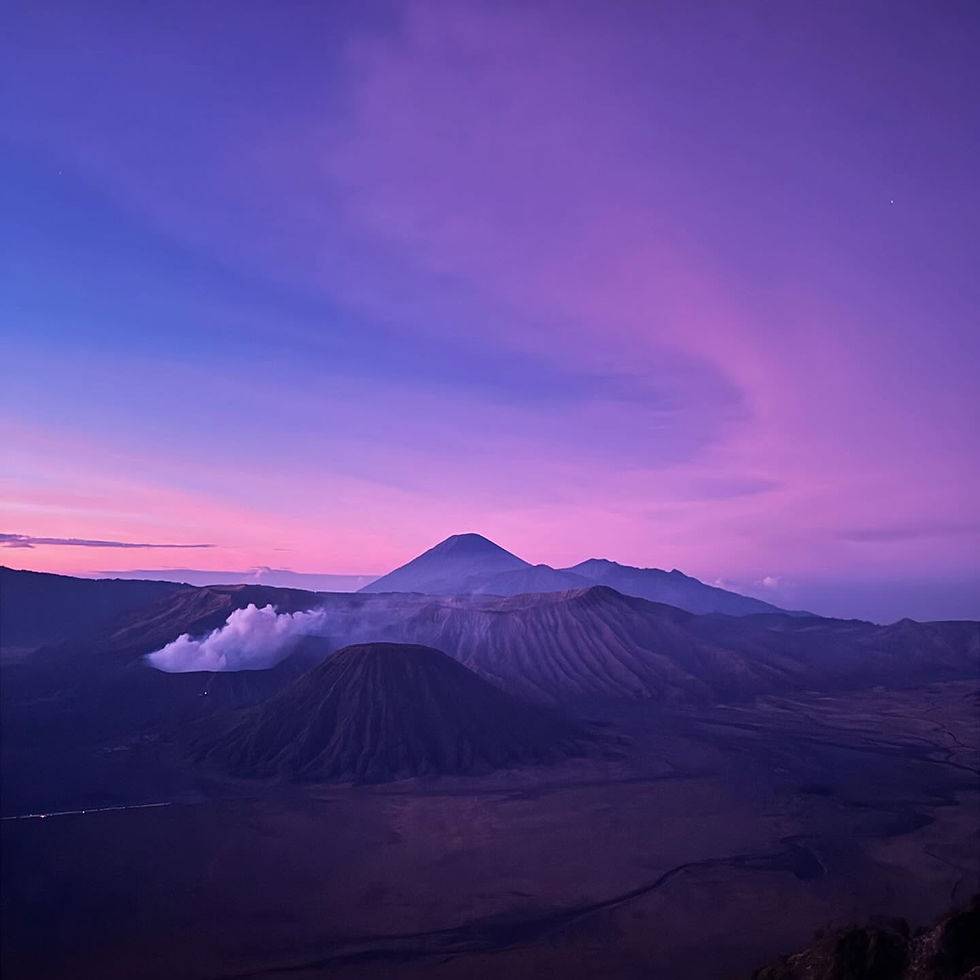 Java : L’île indonésienne aux volcans majestueux