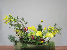 A specialist of oriental style arrangement, but also provide weekly floral service and make arrangements for events as well as private workshops.