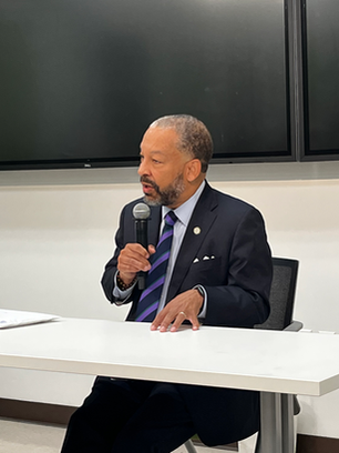 Robert Harrington Outlines a Stewardship-Focused Vision for Charlotte at Sarah Stevenson Tuesday Forum