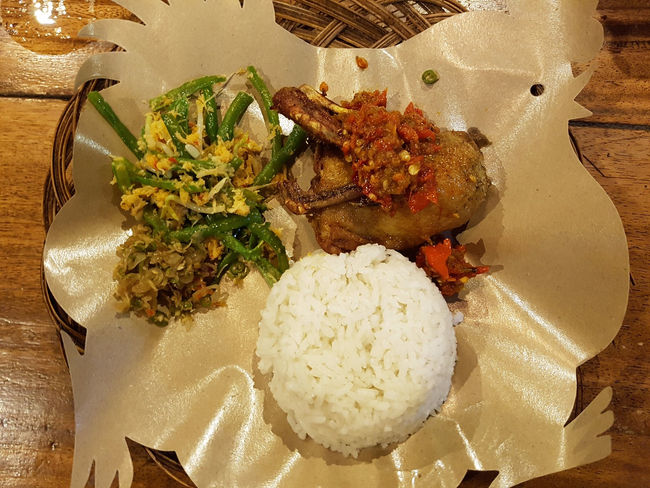 KAMPOENG MAKAN JOGLO 21