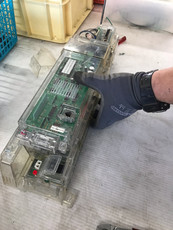 簡易な解体作業です