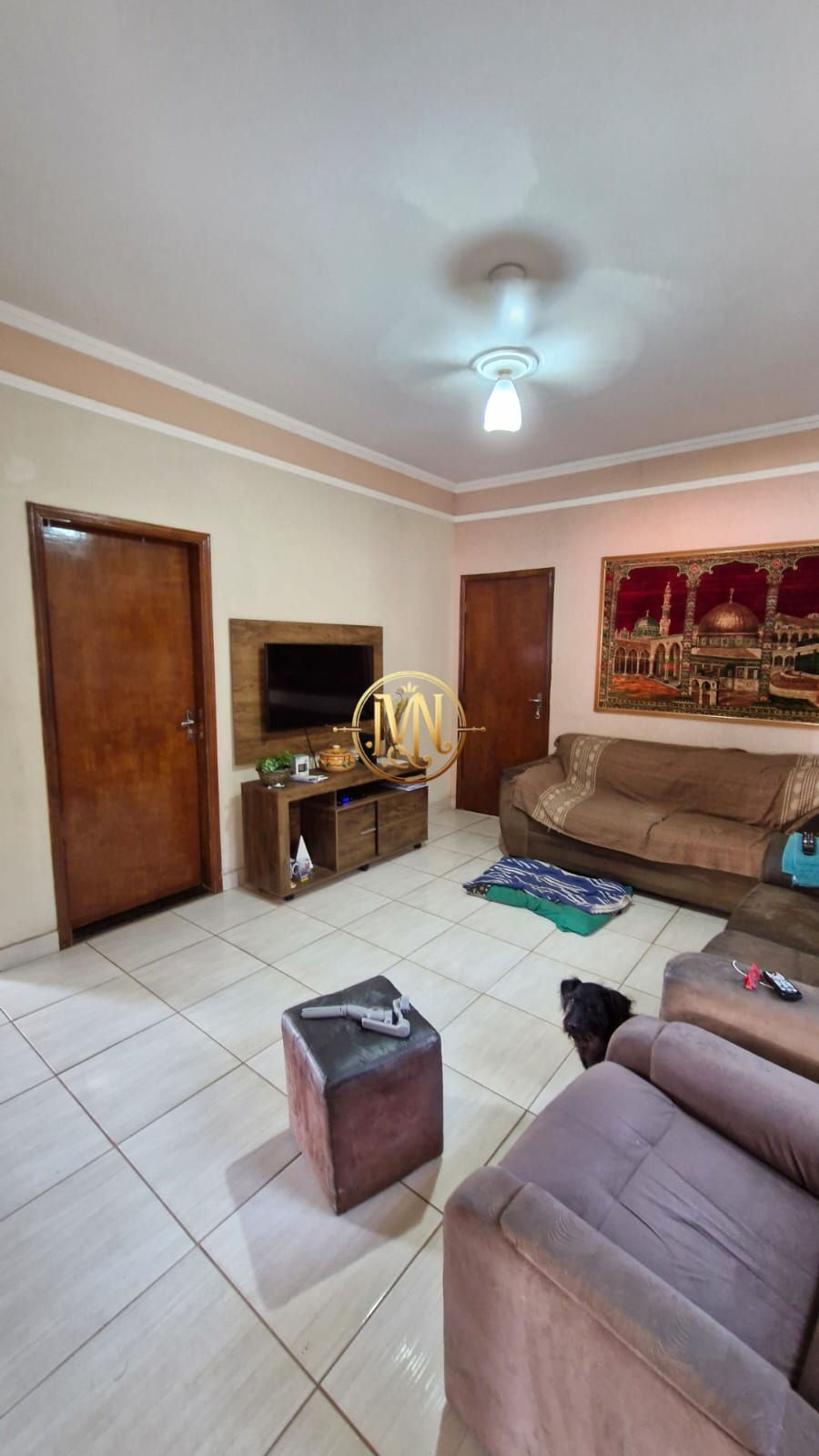 Miniatura: Duas casas em 500m²