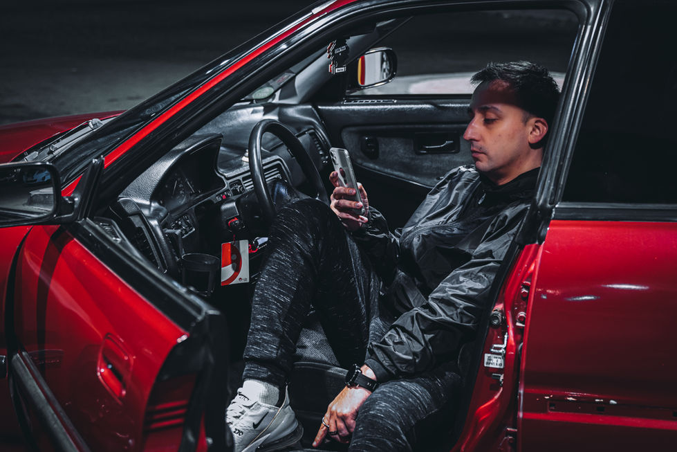 27003128-A245-49B7-9D8C-F75F5AF3B398