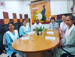 介護施設との面接(4名採用)