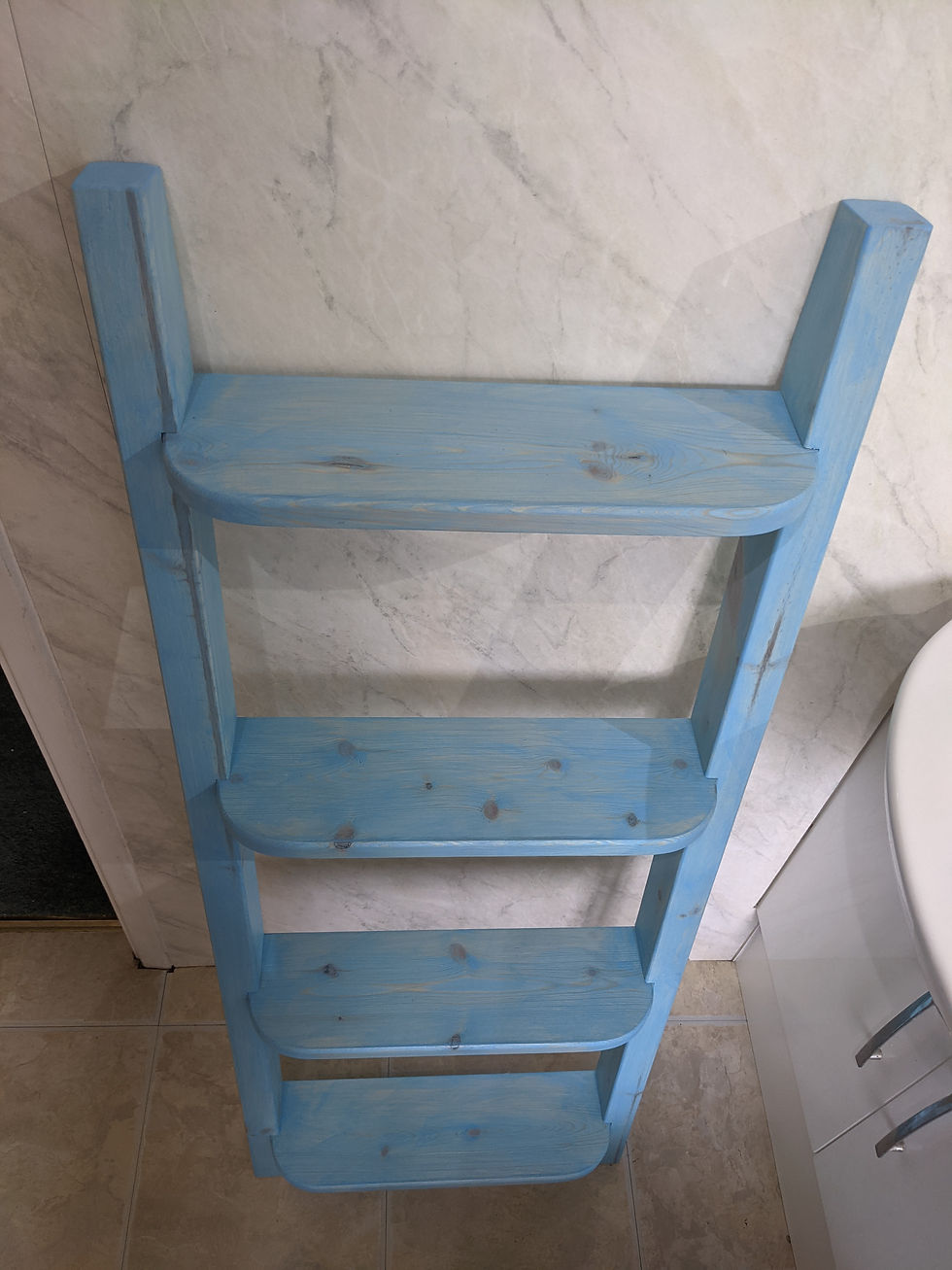 Thumbnail: Blue haze ladder shelf front