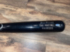 2000 World Series Tino Martinez game used bat