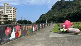 把握最後賞花期!萬金杜鵑週末推花牆彩繪、春日市集