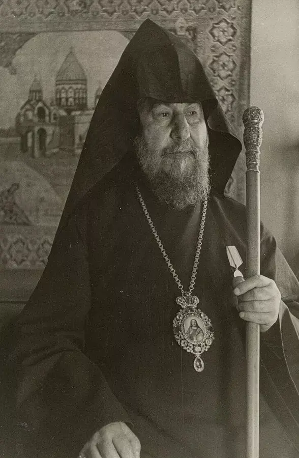 Arz. Kevork Chorekchian