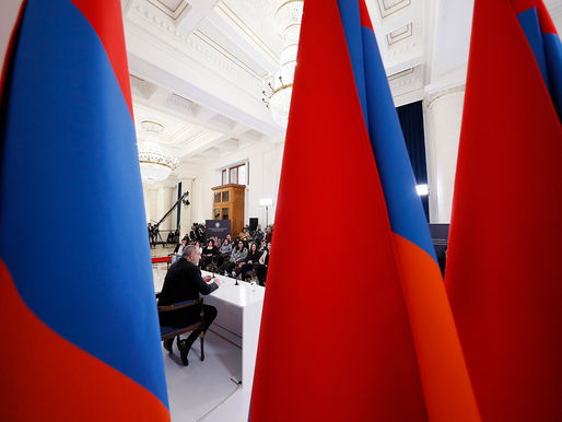 "Pashinian conduce a Armenia a la capitulación"