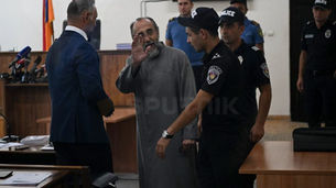 Prorrogan la detención del Arzobispo Mikael Achapahian y del empresario Samvel Karapetian