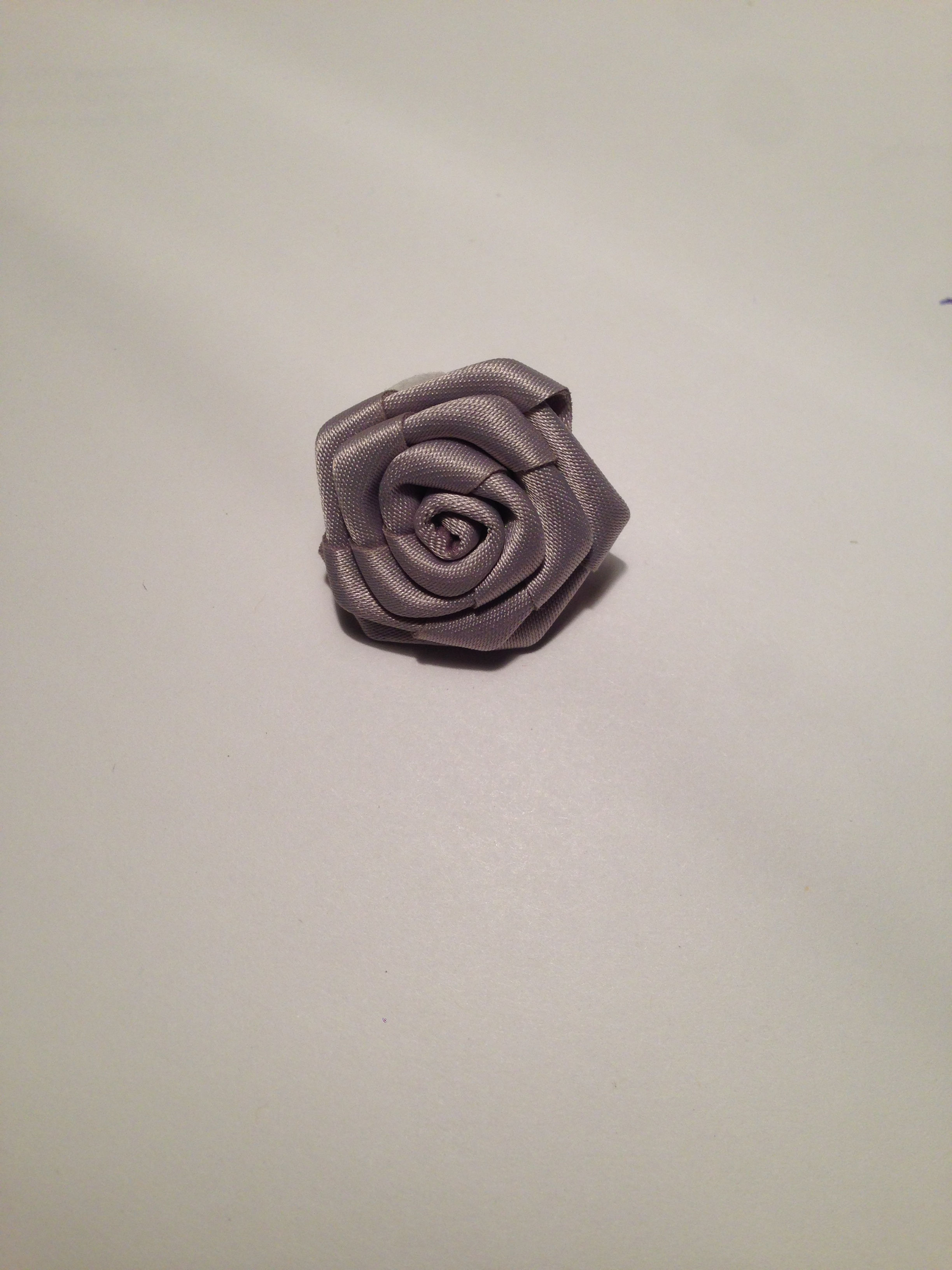 Grey Rose Lapel Pin