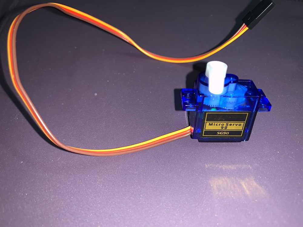Image showing a SG90-Servo motor
