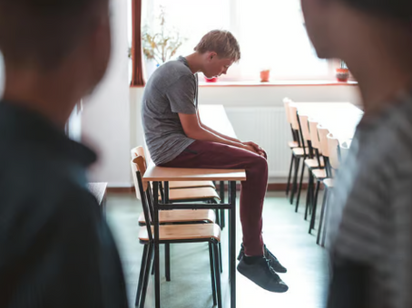 בודדים וחסרי מוטיבציה: כך משפיעות הפרעות קשב על המצב החברתי