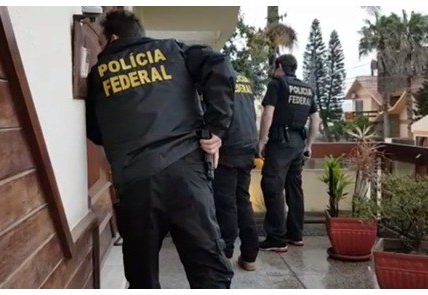 Preso em Balneário Camboriú cidadão do Cazaquistão incluído na Difusão Vermelha da Interpol