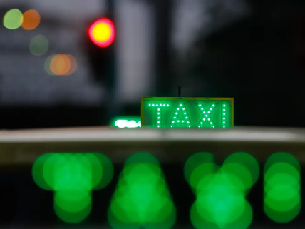 Motoristas de apps e taxistas já podem pedir financiamento