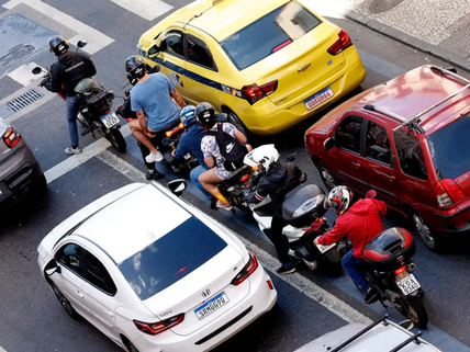 Trânsito: no Brasil, mais de 40% das mortes em acidentes envolvem motocicletas