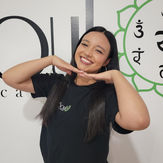 Galería de fotos del equipo de profesores (Staff) de Soul Academy. Academia de baile en Bogotá con apasionadas almitas con historias personales que facilitan las clases de baile y desarrollo personal.