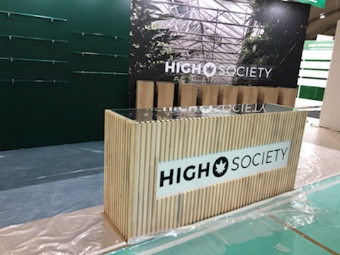 high-society-stand-event-rafaele-pastor-interior