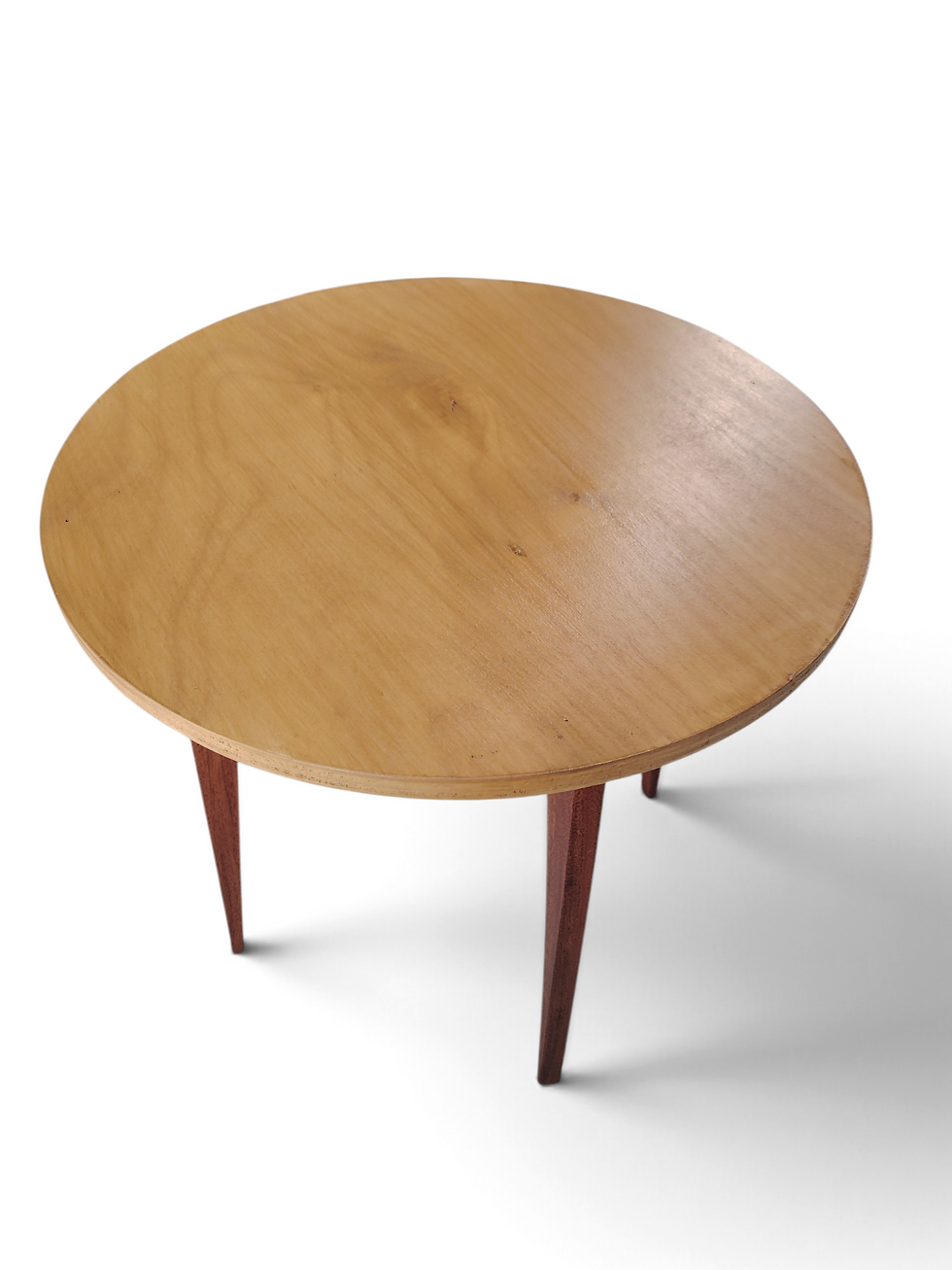 Miniature : Guéridon moderniste tripode table d'appoint vintage années 50-60 D57 H58 cm