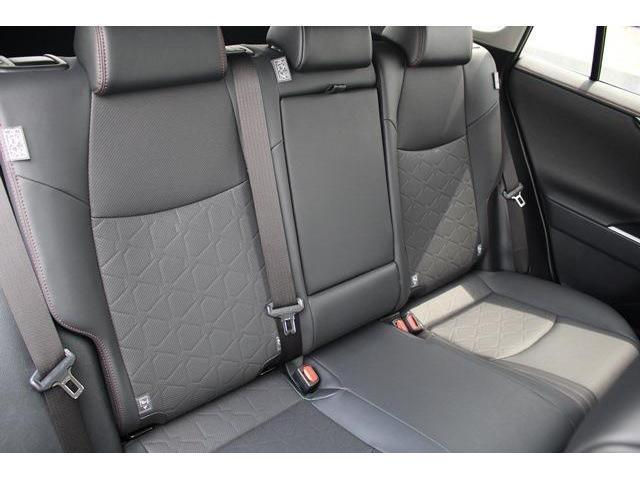 Miniature : TOYOTA RAV4 2021