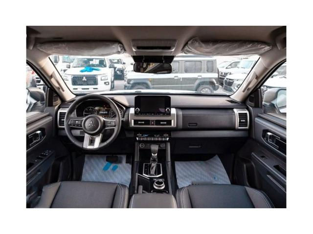 الصورة المصغرة: MITSUBISHI L200 2024 