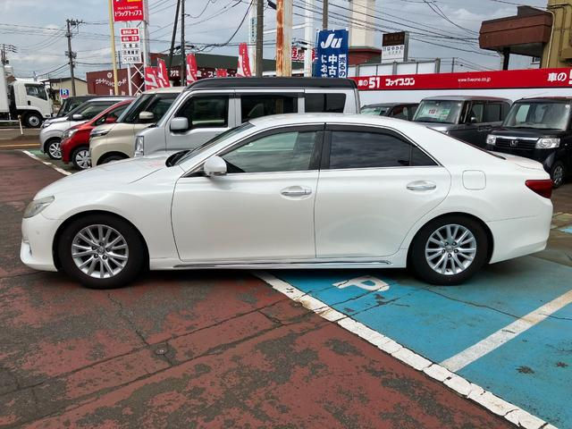 थंबनेल: TOYOTA MARK X 2013