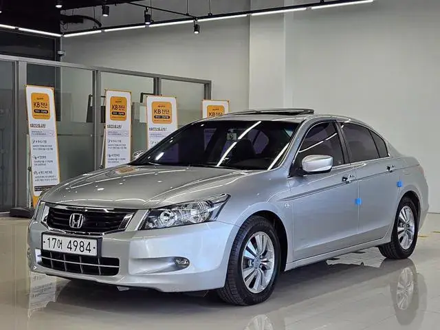 Thumbnail:  HONDA ACCORD 2010/7