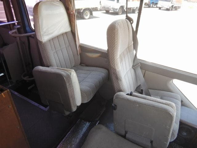 Miniaturbild: TOYOTA COASTER 1996