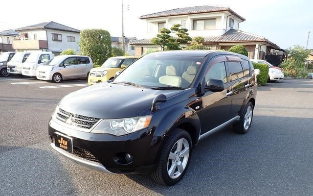 थंबनेल: MITSUBISHI OUTLANDER 2006/12 G STOCK ID #SM1425