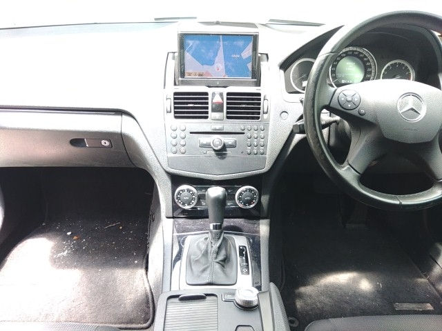 Miniature : MERCEDES BENZ C-CLASS 2009/1
