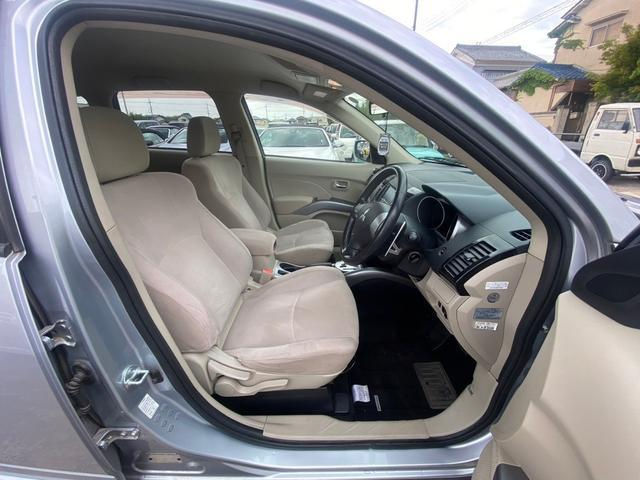 Miniaturbild: MITSUBISHI OUTLANDER 2008/5 STOCK ID #SM1428