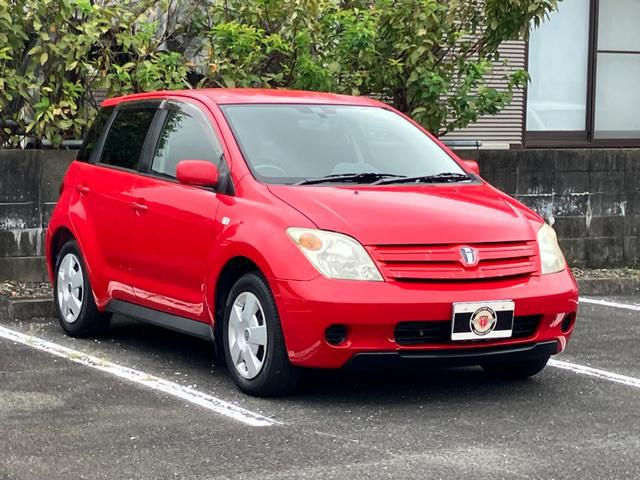 Miniature : TOYOTA IST 2003 # STOCK ID SM1442