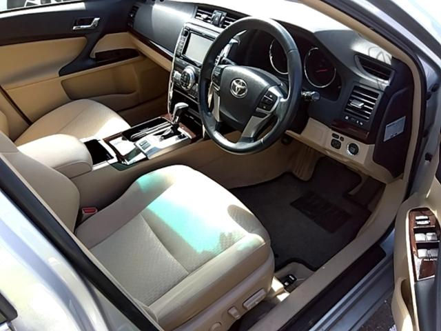 Thumbnail: TOYOTA MARK X 2011