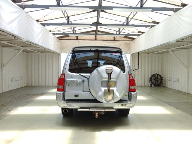 Miniature : MITSUBISHI PAJERO /2005