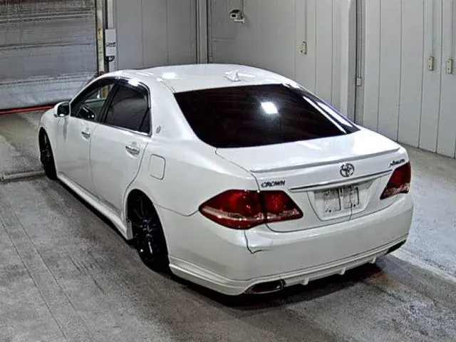 الصورة المصغرة: TOYOTA CROWN 2008 