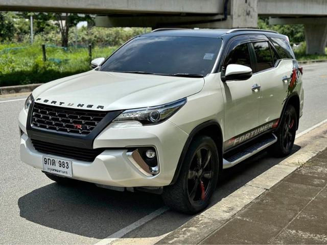 الصورة المصغرة: TOYOTA FORTUNER 2019 2.4 V STOCK ID #SM1388