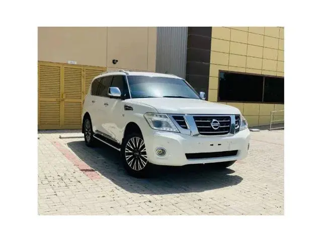 Minijatura: NISSAN PATROL 2014